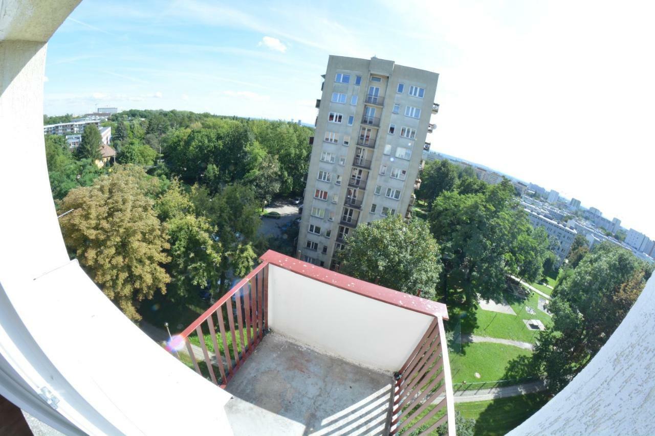 Ul. Ugorek Kolo Areny Leilighet Krasków Eksteriør bilde